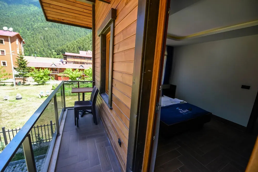 Kibar Hotel