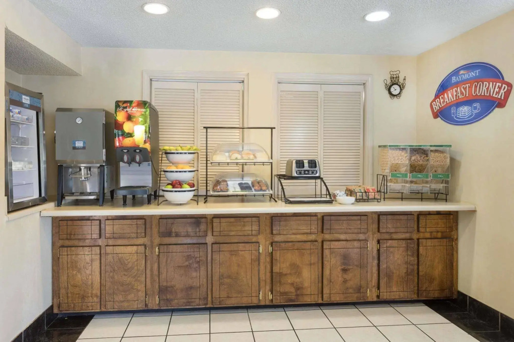 OYO Hotel Rome West GA