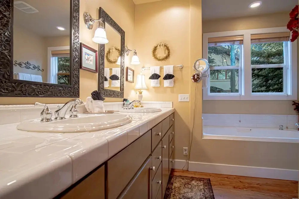 Cozy Ketchum Retreat - Pet Friendly