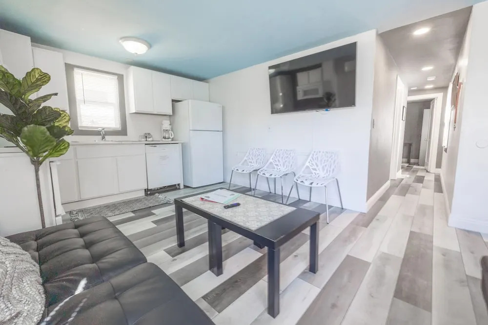 The Nest Apt A