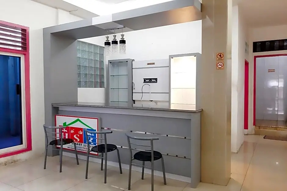 OYO 3477 Herman Residence