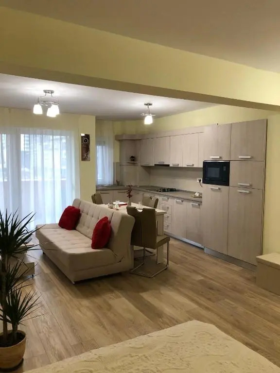 Mari House