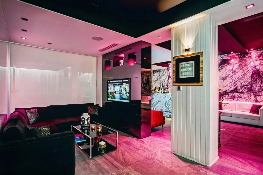 The Ciao Stelio Deluxe Boutique Hotel