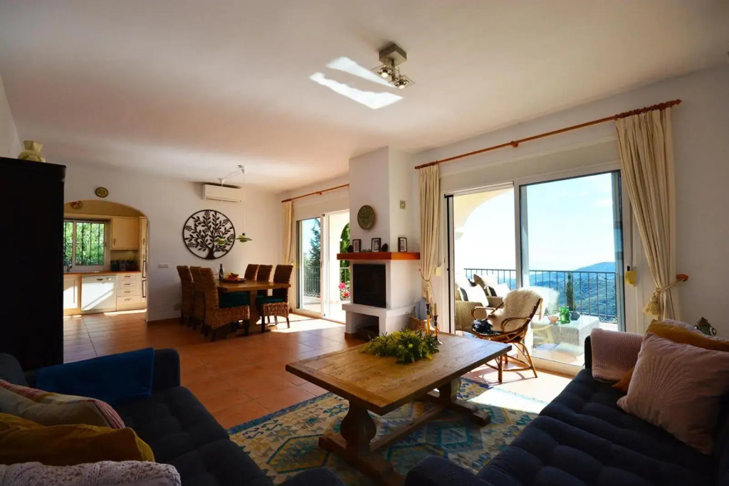 Casa Amarilla, Frigiliana