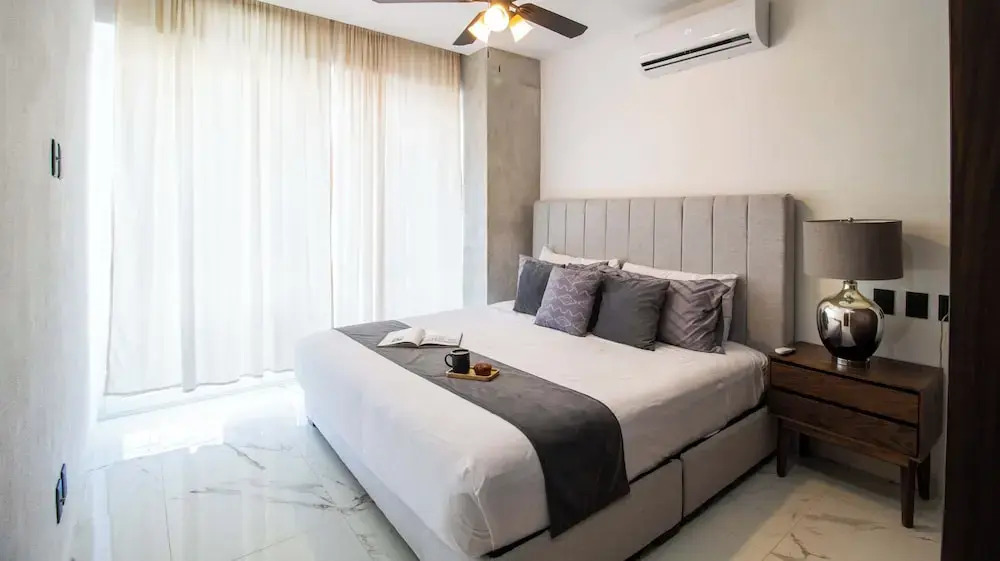 Serene Stylish Stay Roof Pool and Lounge