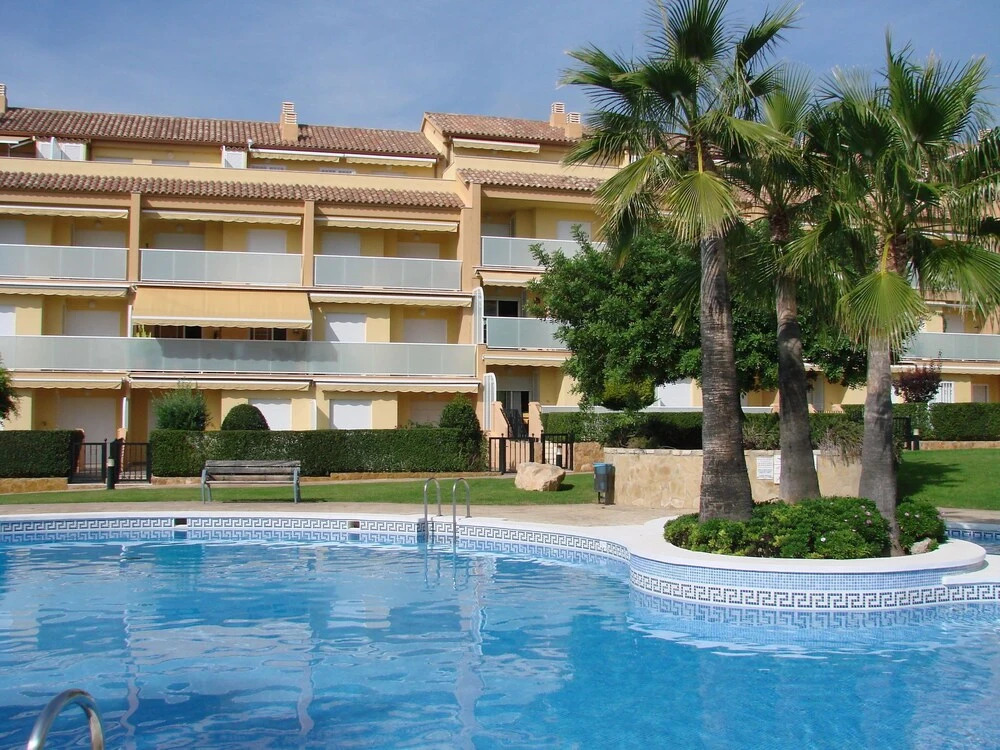 Comfortable Apartment With a Dishwasher, 100 m From the sea