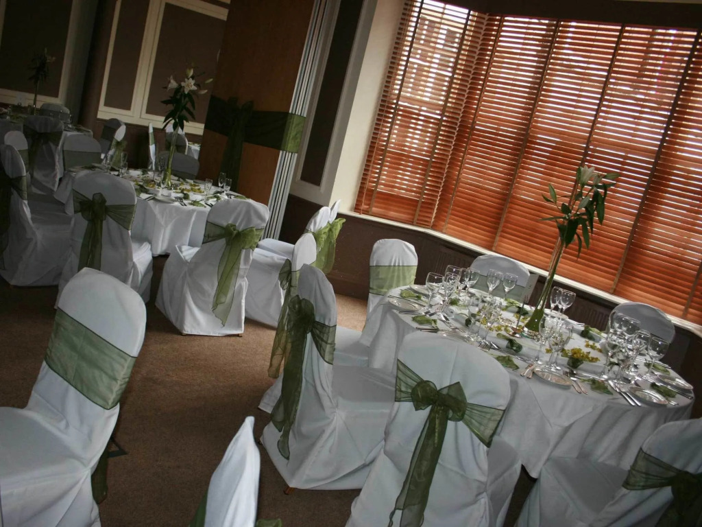 The Warwick Arms Hotel - The Coaching Inn Group