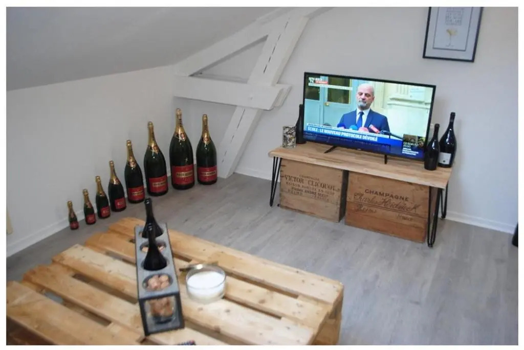 Studio Champagne