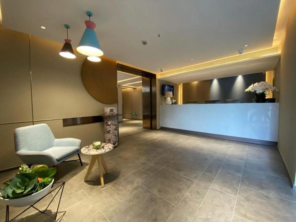 Homeinn · neo (Shanghai Pudong Airport)