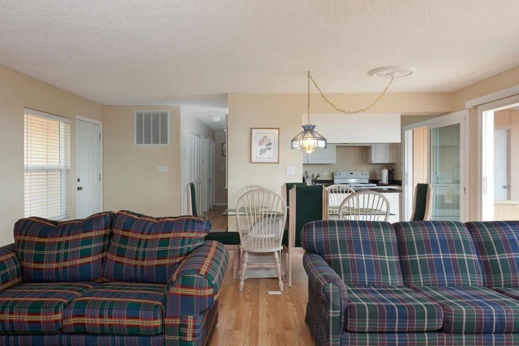 Ocean Sunrise 3 Br home by RedAwning
