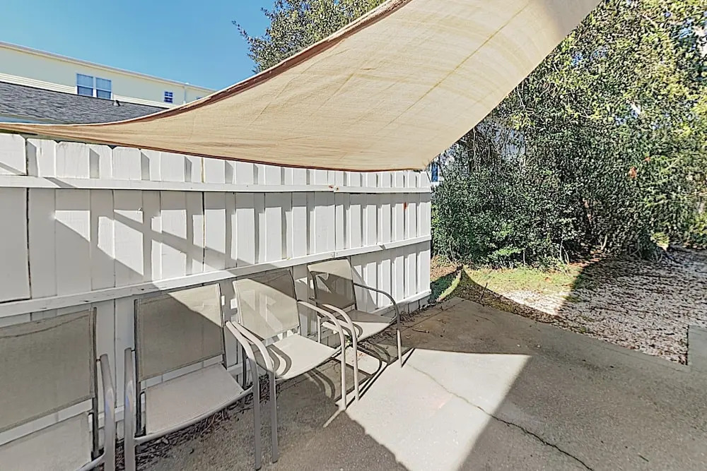 New Listing! Duplex w/ Patio - 3 Blocks to Beach Duplex