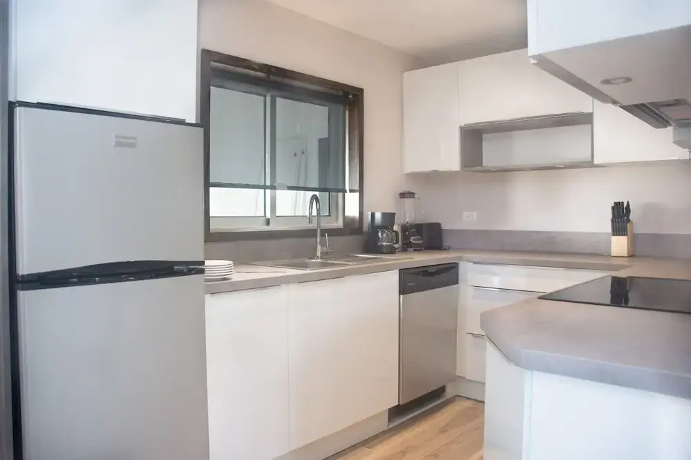 Tradewinds Apartments Simpson Bay