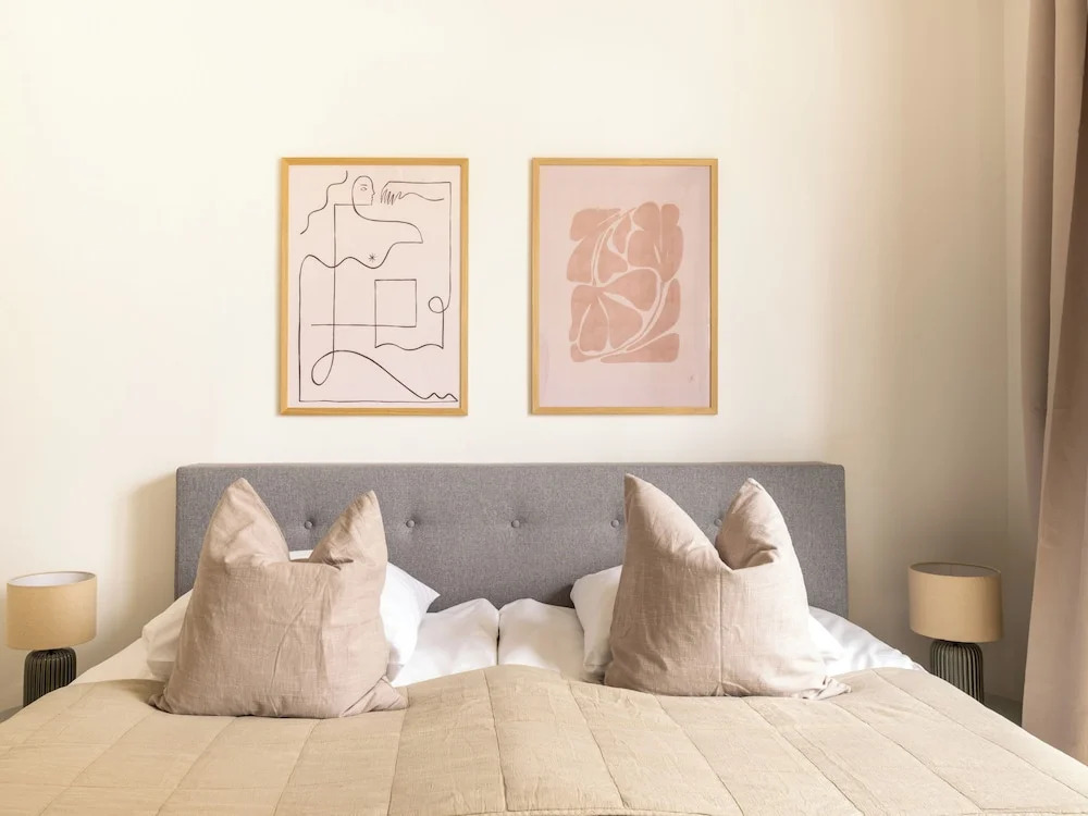 Noble - Fantastic 5-bdr Apt in the Capital