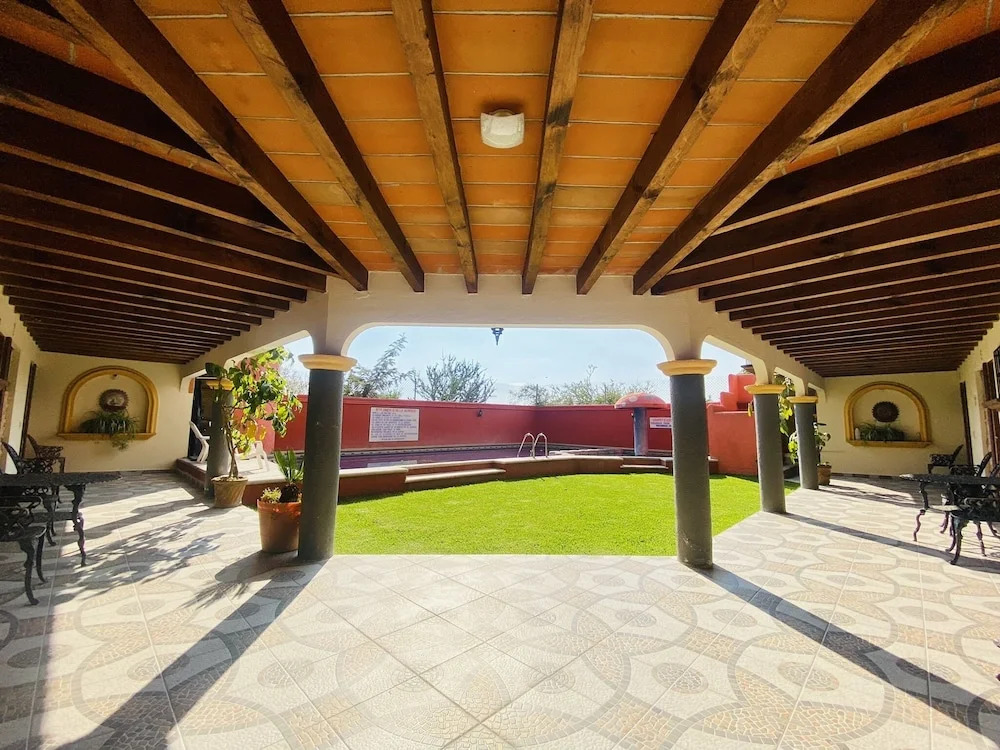 Hotel Sta Cruz Oaxtepec