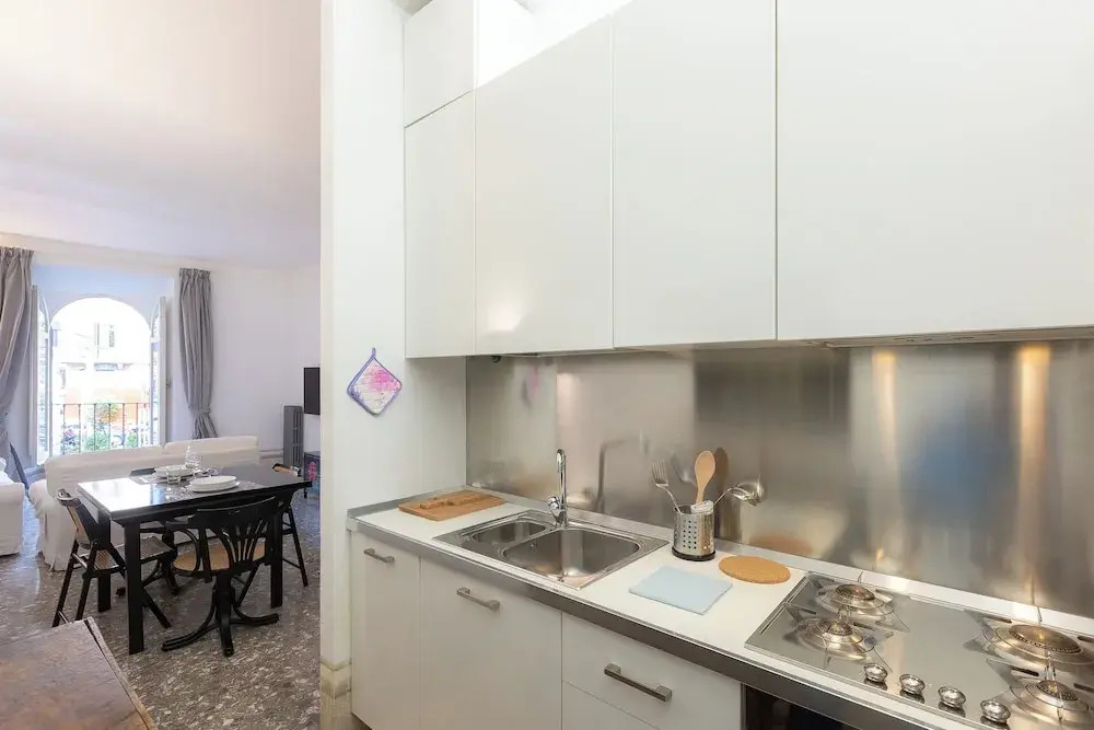 Rental in Rome Angelico Apartment