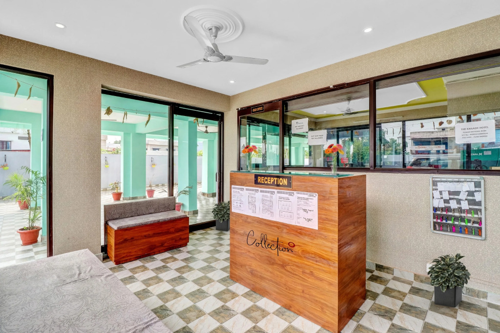 Super Collection O The Kailash Hotel
