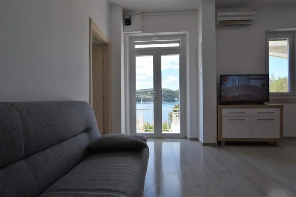 Mari - 30 m From sea - A1