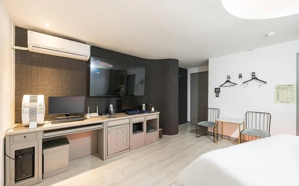 Hotel Lavender