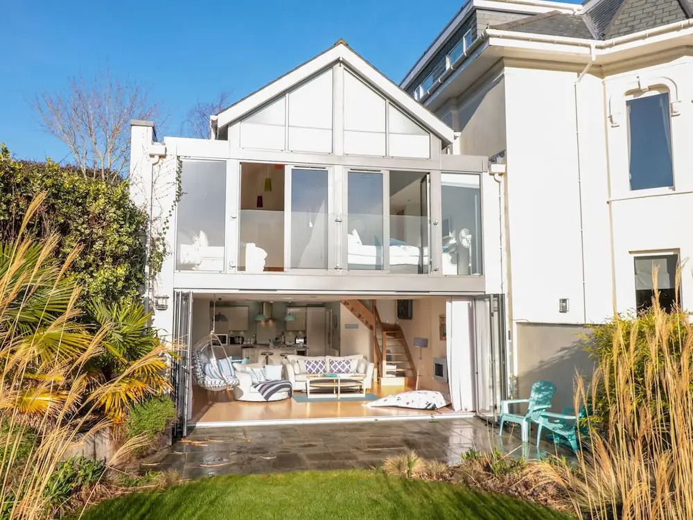 The Glasshouse