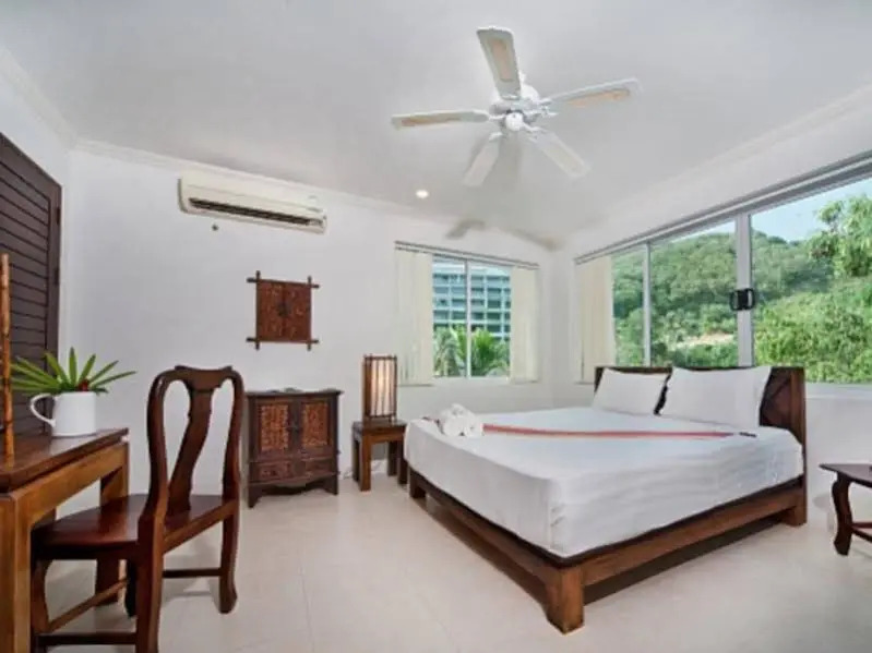 Karon Hill 12