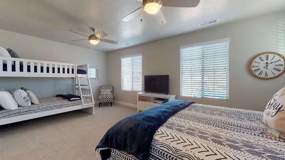 Good To Be Home 3 Bedroom Apts by RedAwning