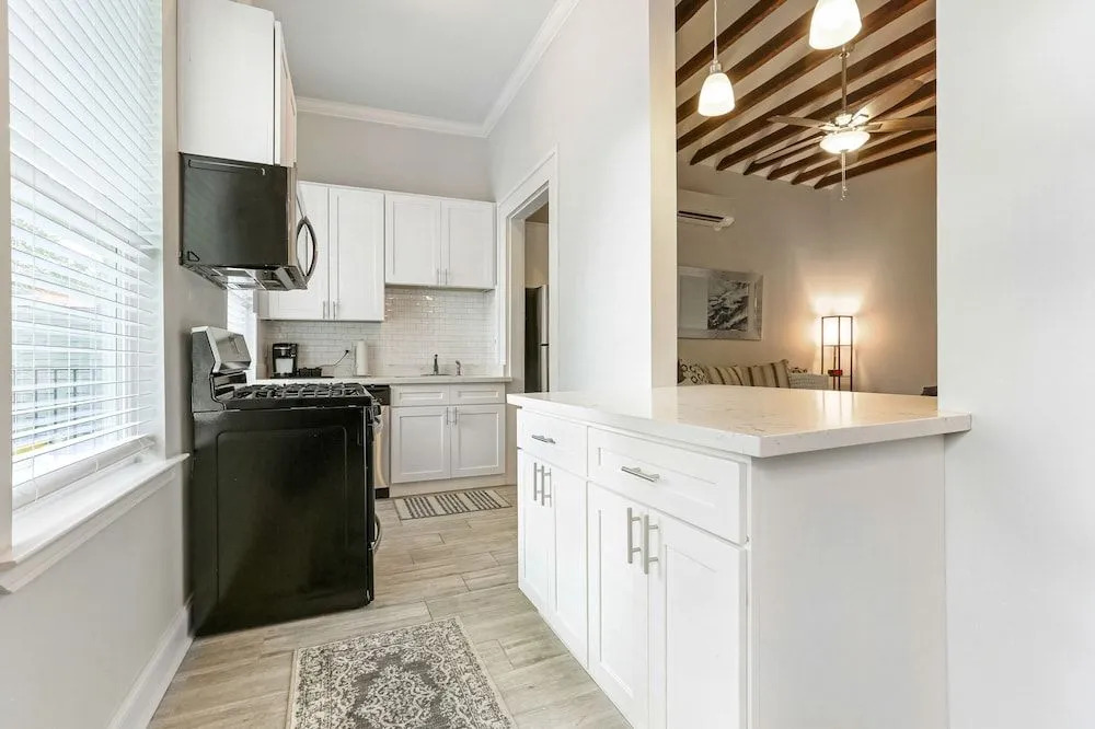 Charming Homes Close to French Quarter