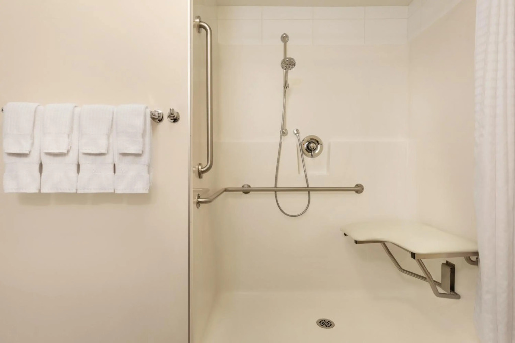 Park Inn by Radisson, Calgary Airport North, AB