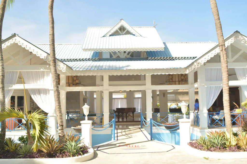 Kaliko Beach Club - All Inclusive Resort