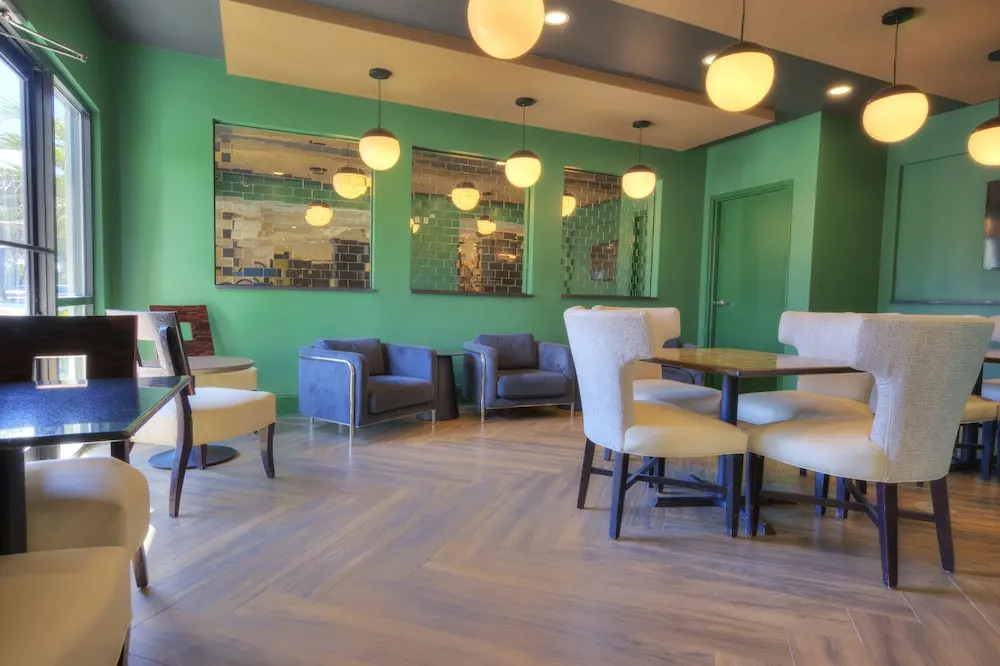 Hampton Inn & Suites Atlantic Beach