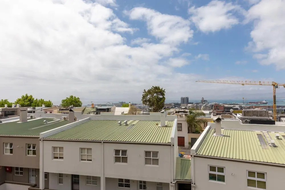 Unique City View Apartment in De Waterkant 207 DWP
