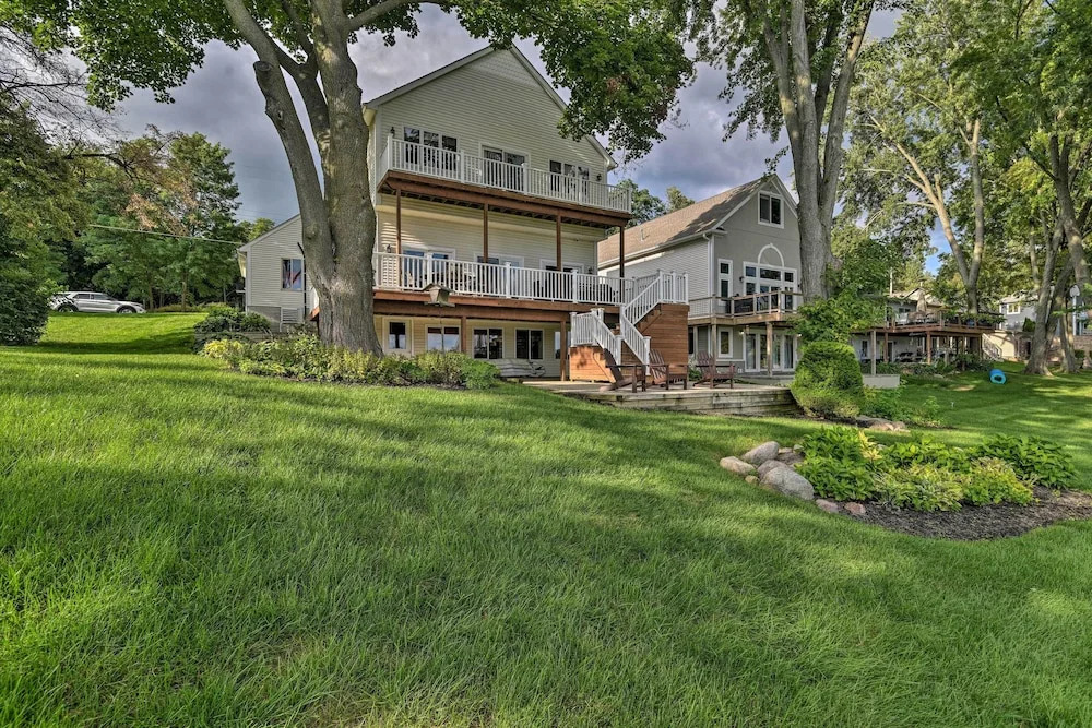 Linden Lakefront Hideaway w/ Dock & Private Beach!