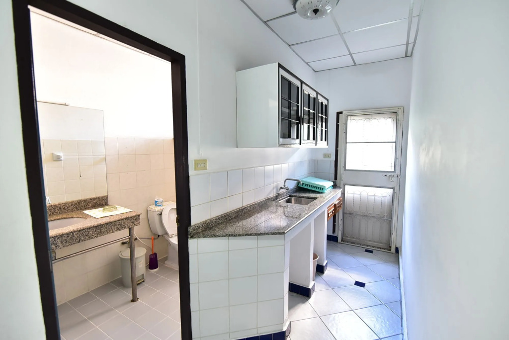 Nong Apartment Pattaya - Adults Only