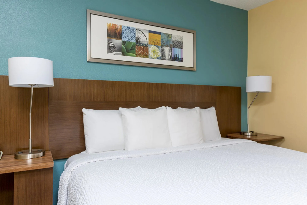 Fairfield Inn & Suites Kansas City Lees Summit