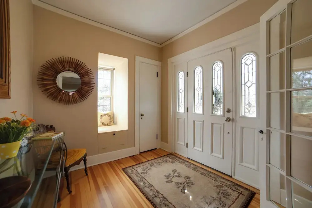Inviting Colorado Springs House w/ Spacious Deck!