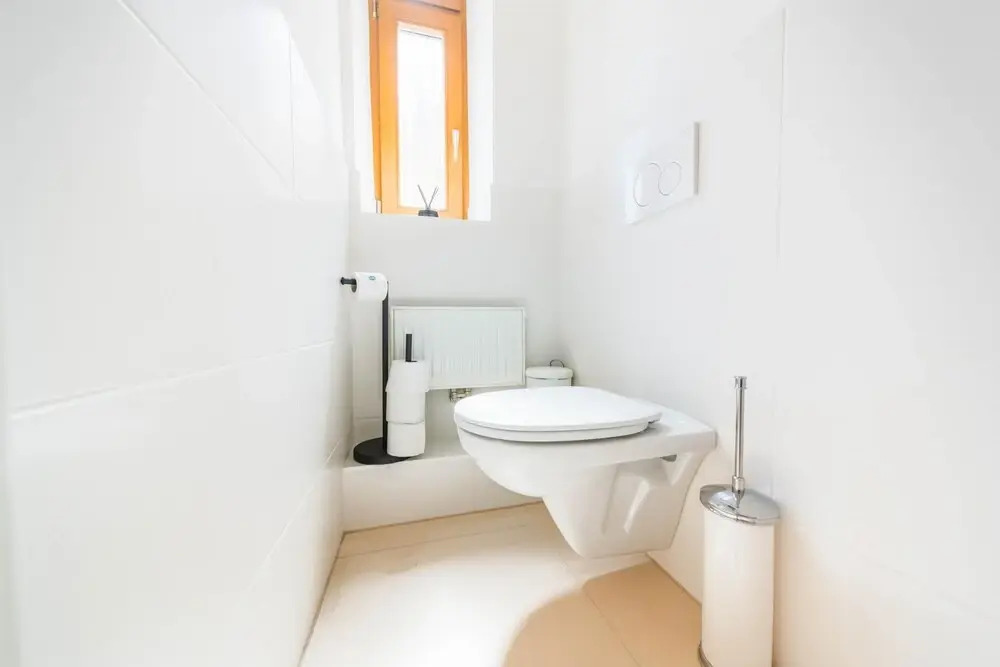 Deluxe Studio With Balcony Kingsize Bed and Free Parking in Krems Downtown