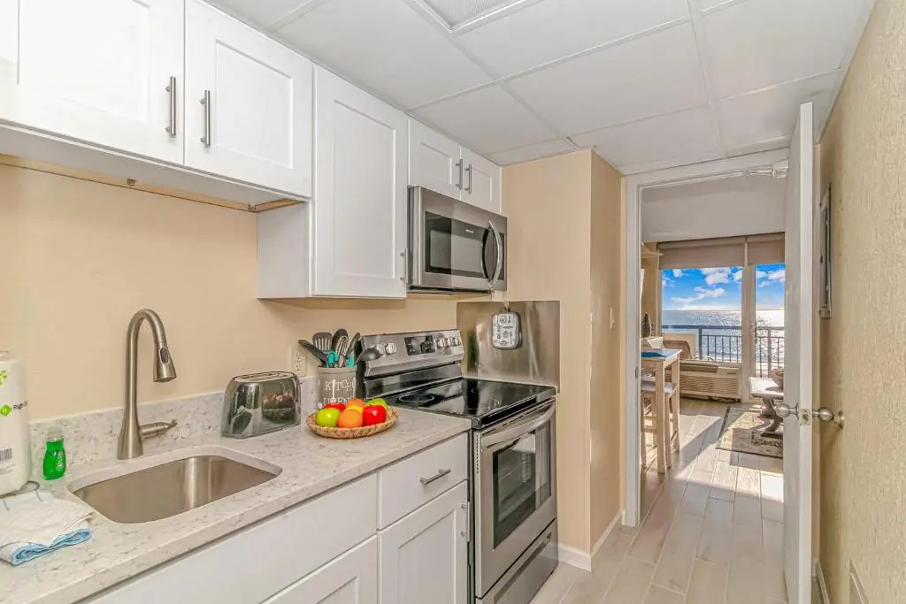 Oceanfront 1 Bedroom 2 Bath Suite Boardwalk 439