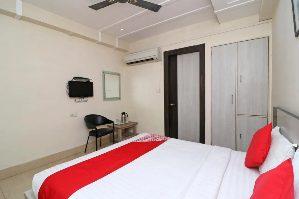 Hotel Mandiram