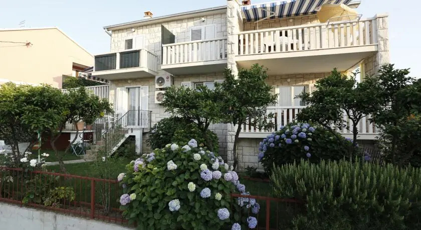 Apartments Jozica