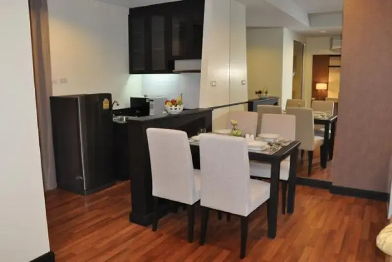 Dheva Residence Suites