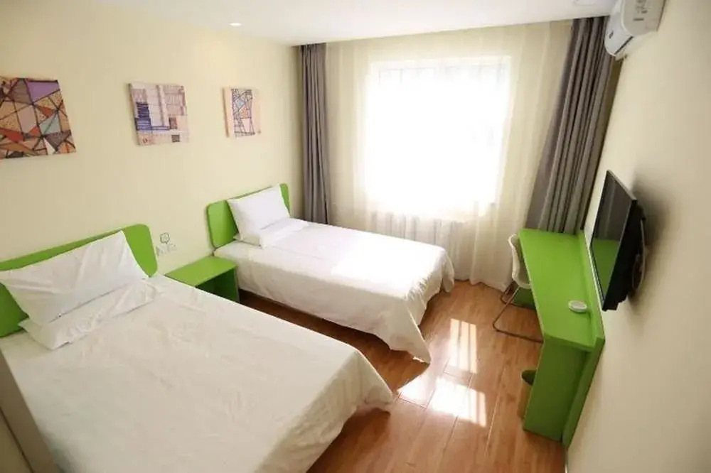 Hanting Haiyou Hotel Qingdao Taidong Pedestrian Street Branch