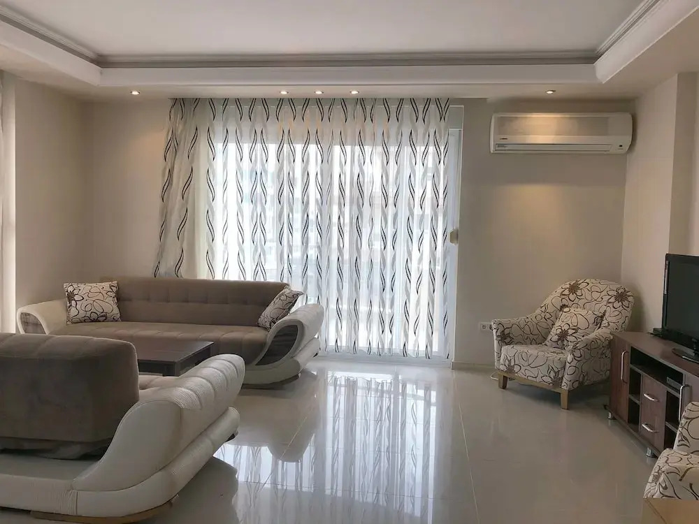 Dream Country Residence