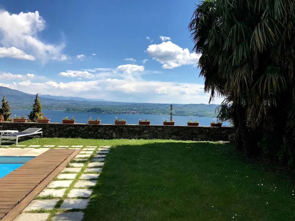 Apartment With 2 Bedrooms in Massino Visconti, With Wonderful Lake Vie