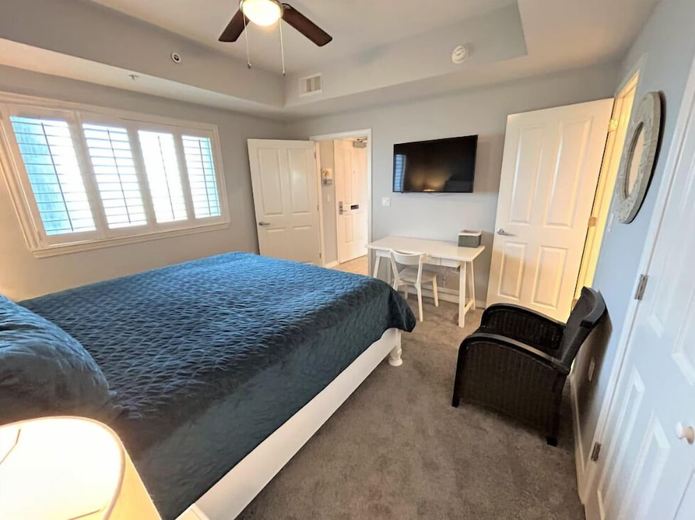 Destin West Gulfside #406
