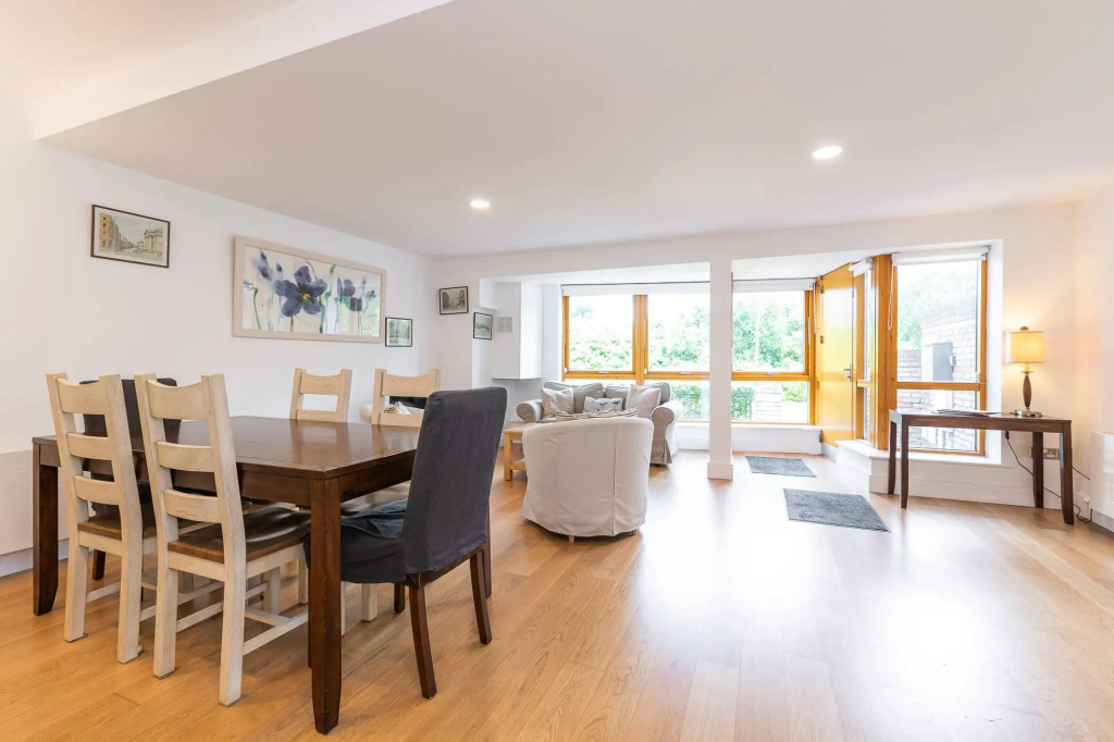 Kelston Avenue Foxrock