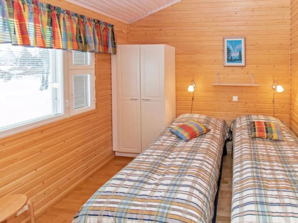 House  Inari