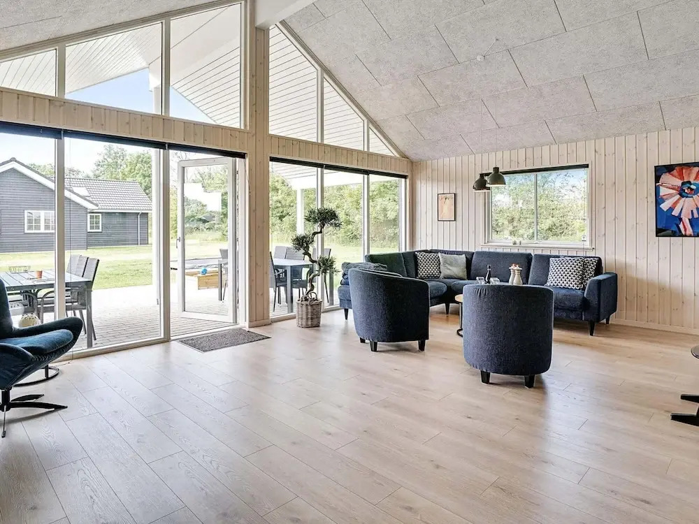 Three-Bedroom Holiday Home In Grenaa