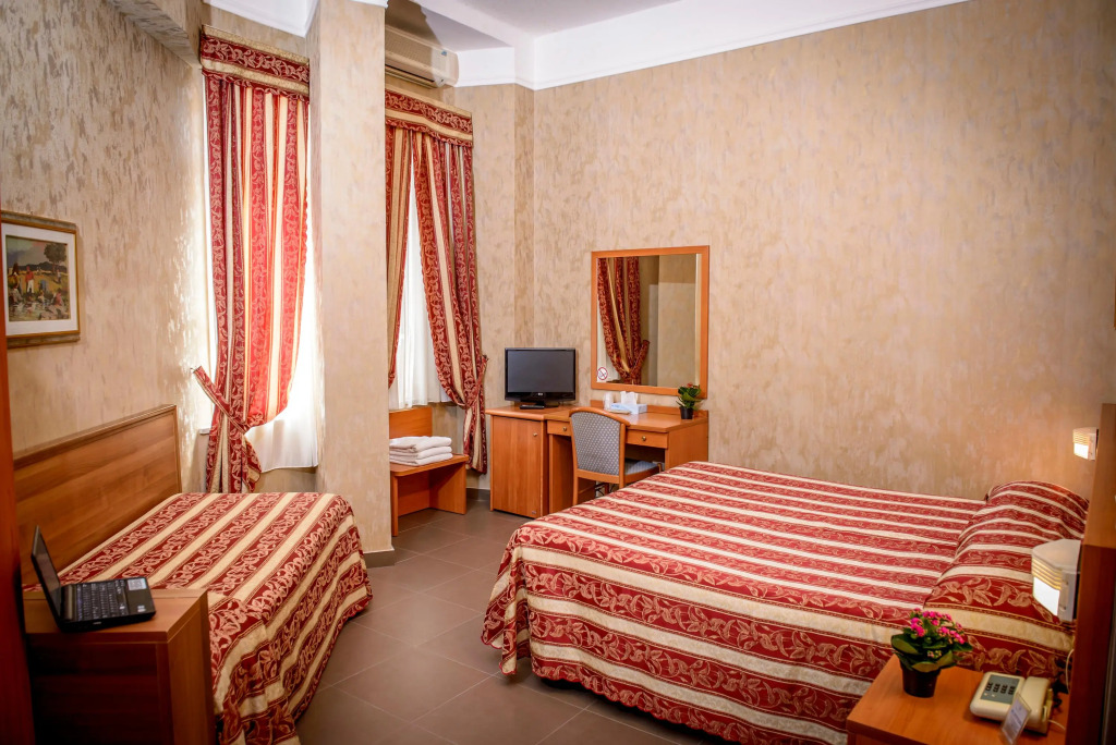 Hotel Emmaus