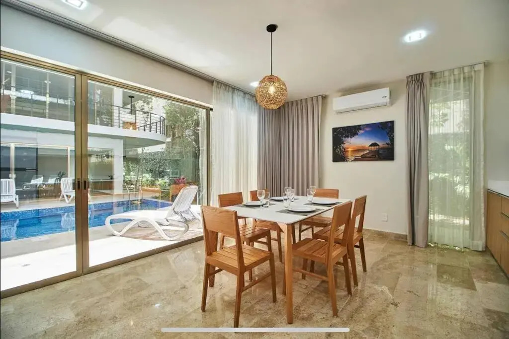 2 Bedroom apartment with 2 Pools, Wifi & GYM