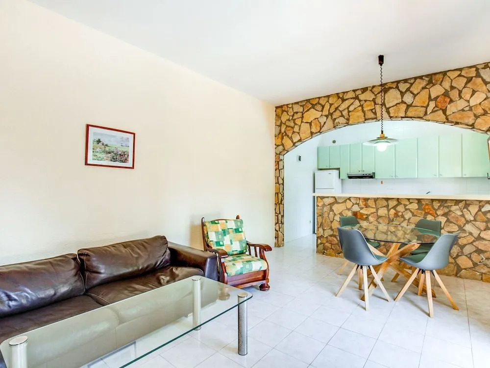 Chic Holiday Home in Playa de Pals With Terrace