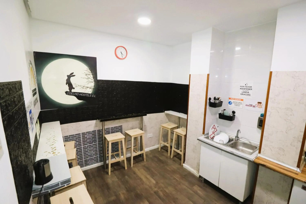 Madrid Downtown Hostel